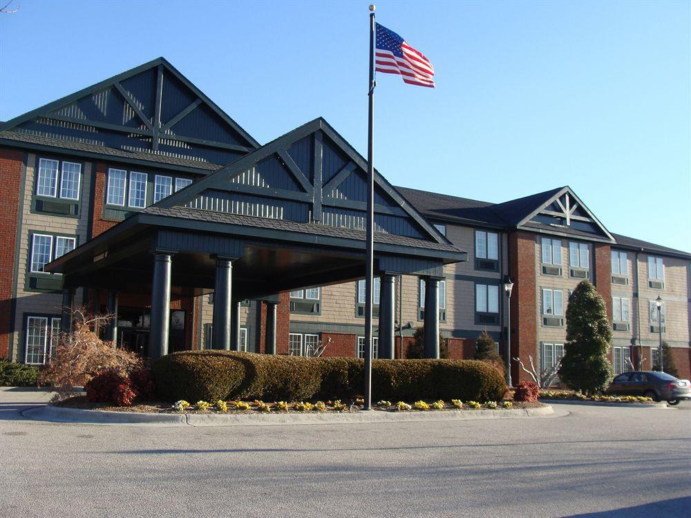 Holiday Inn Express & Suites Wallace-Hwy 41, An Ihg Hotel Buitenkant foto