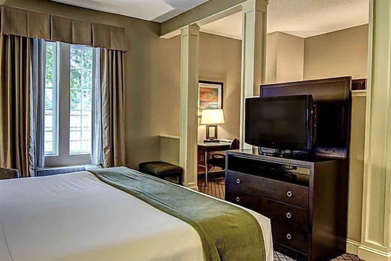 Holiday Inn Express & Suites Wallace-Hwy 41, An Ihg Hotel Buitenkant foto